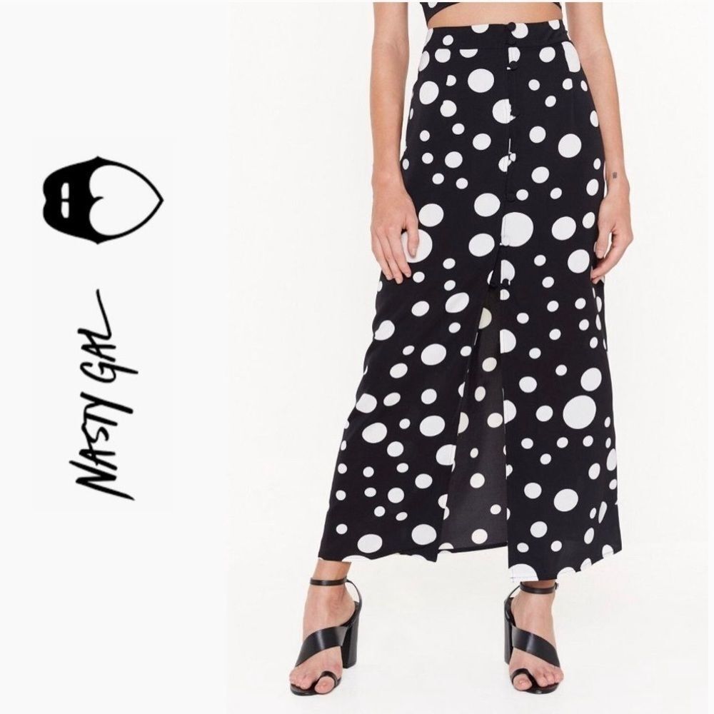 B1 Nasty Gal Dot With Me Midi Skirt